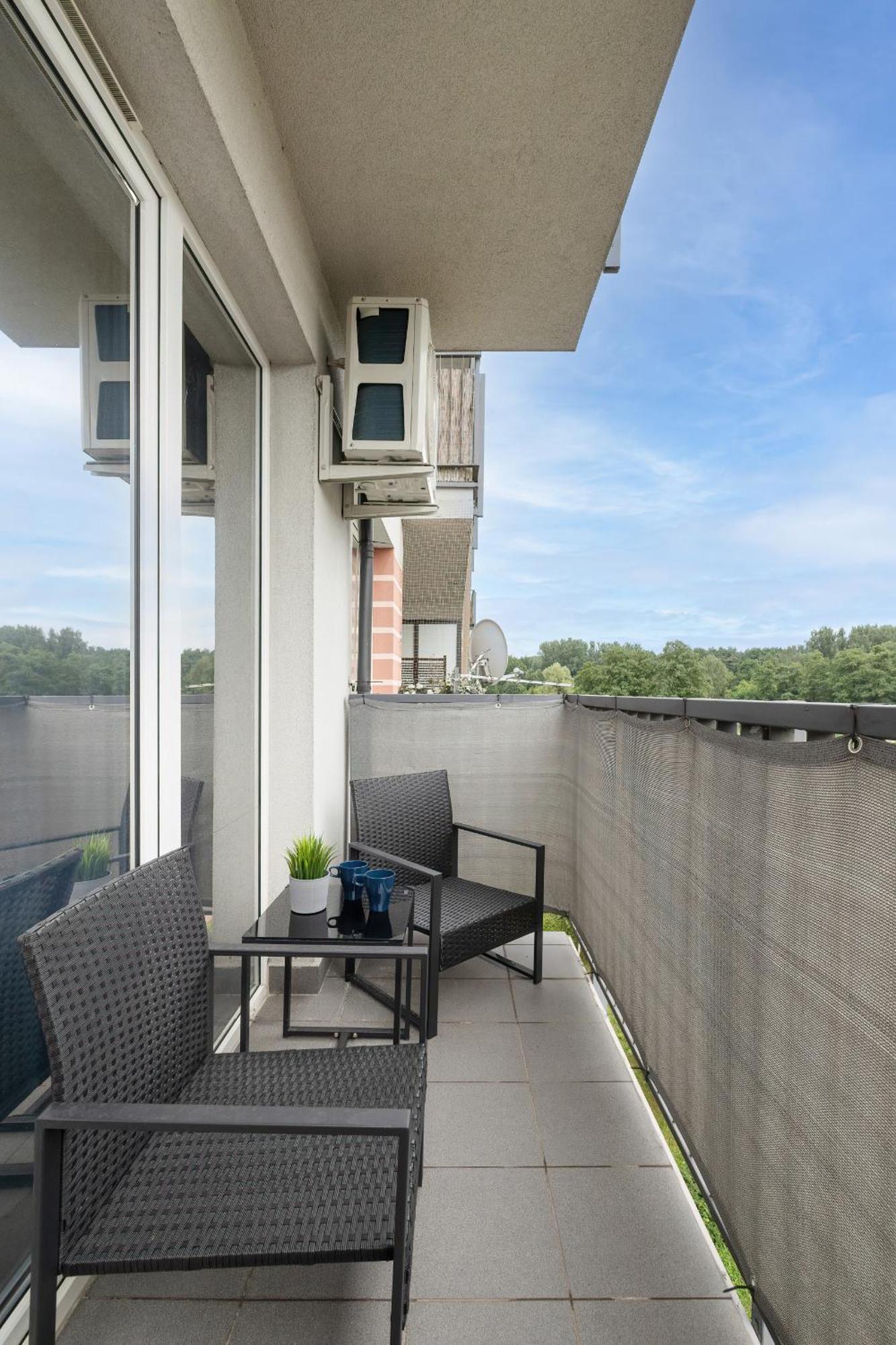Podgorze Air-conditioned Family With Parking By Renters *