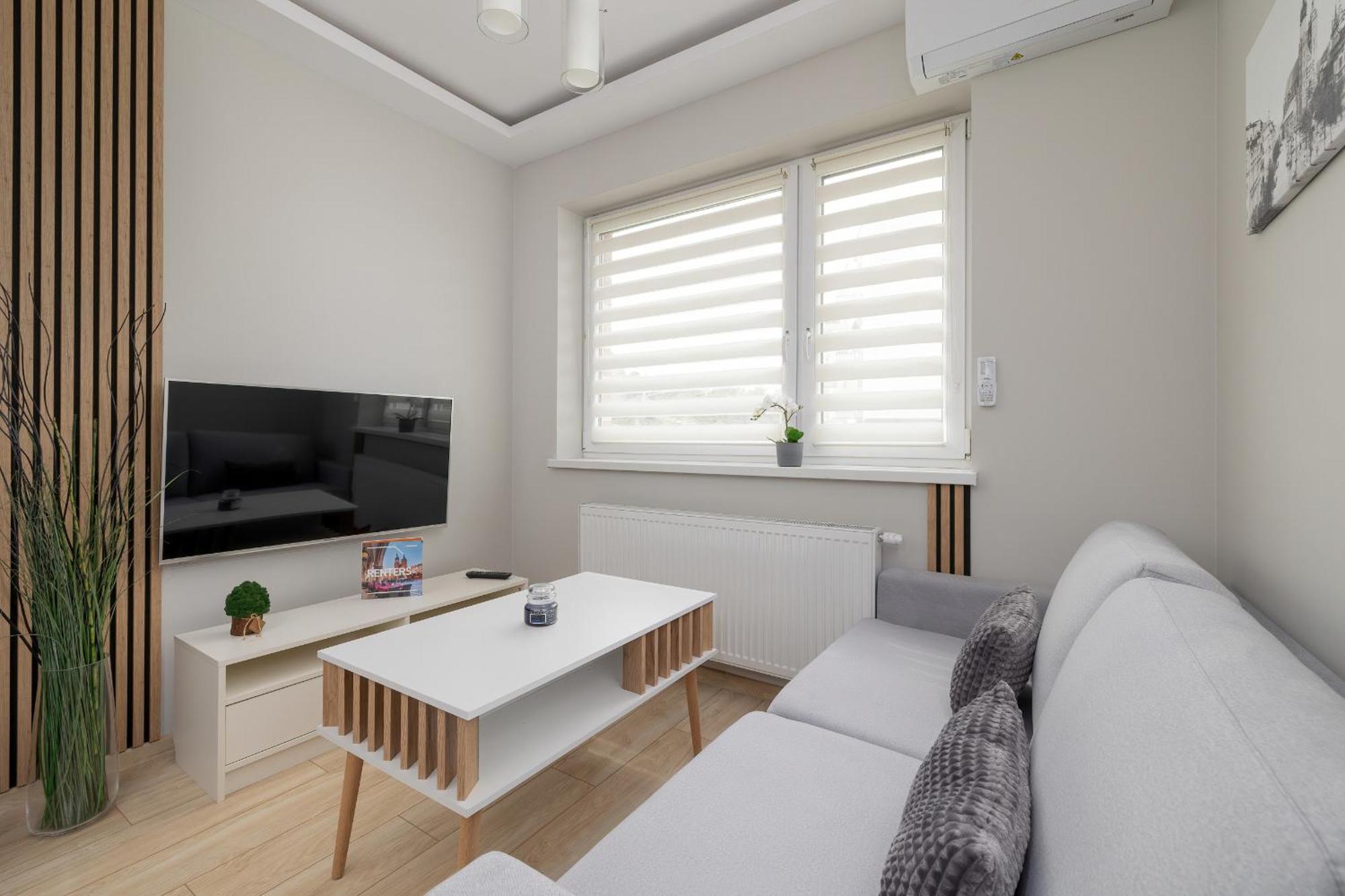 Podgorze Air-conditioned Family With Parking By Renters Apartment *