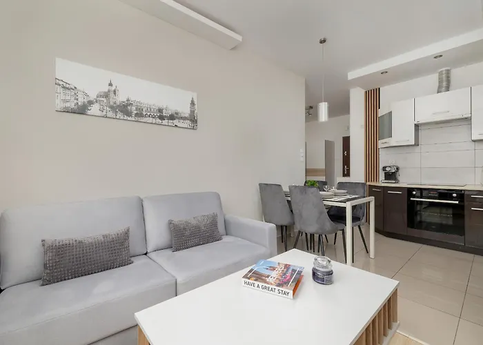 Podgorze Air-Conditioned Family Apartment With Parking By Noclegi Renters